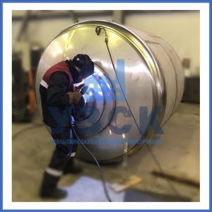 Купить баки и ёмкости из нержавеющей стали от завода УЗСК в Ангарске